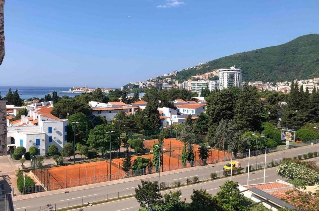Apartamento Red Lux Budva Exterior foto