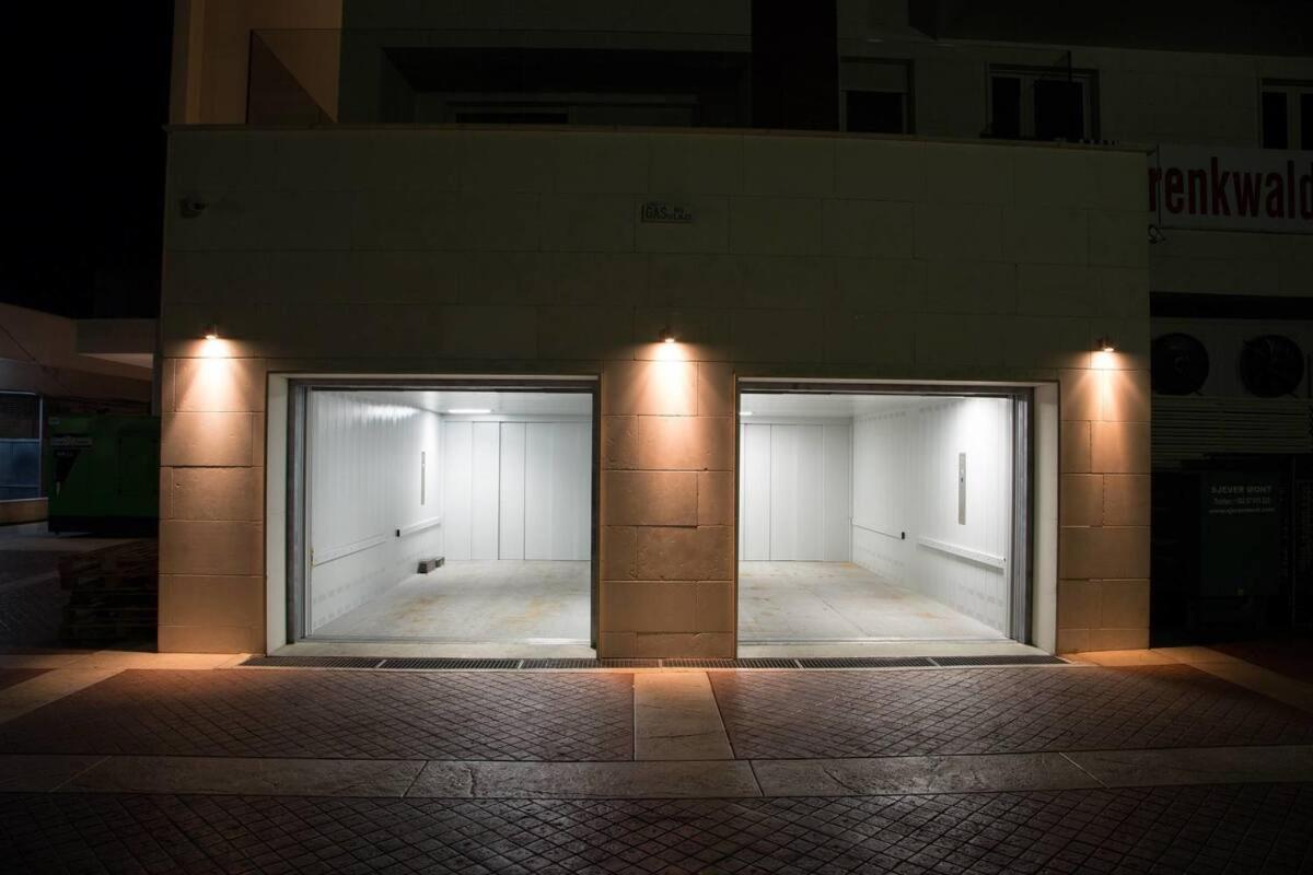 Apartamento Red Lux Budva Exterior foto