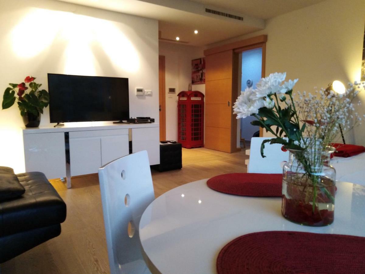 Apartamento Red Lux Budva Exterior foto